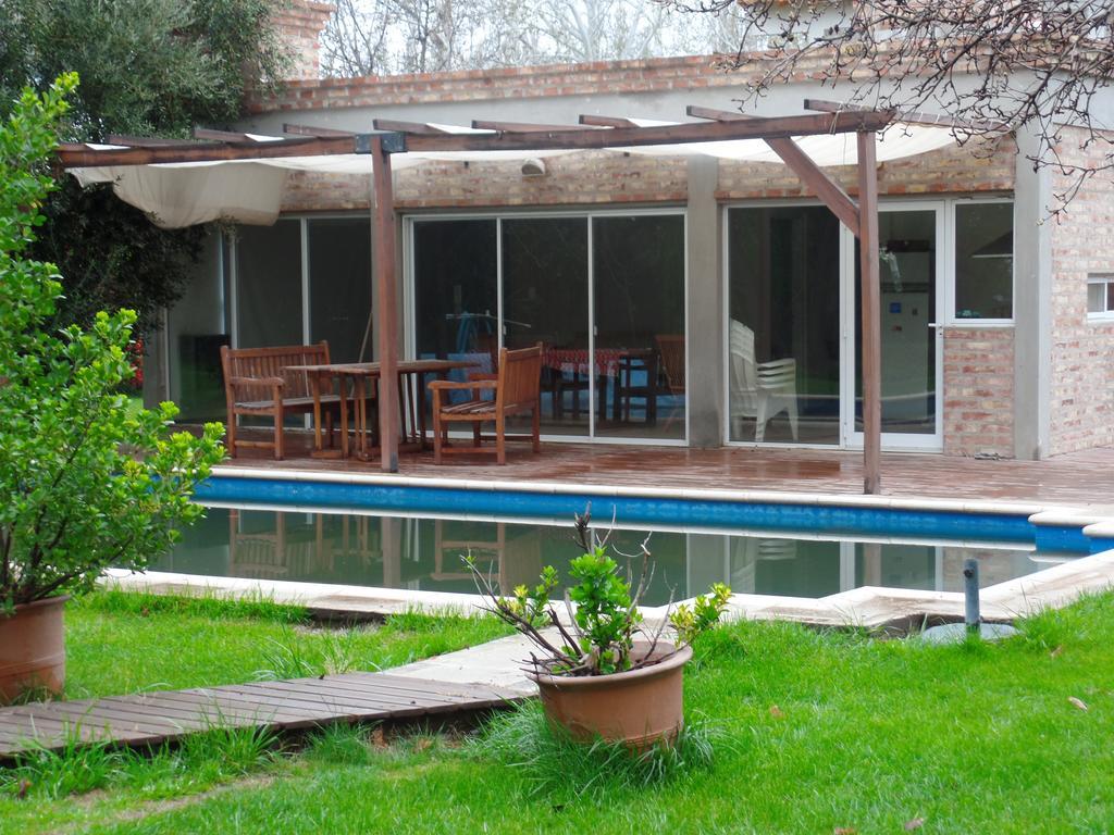 Las Acacias Plottier Dış mekan fotoğraf